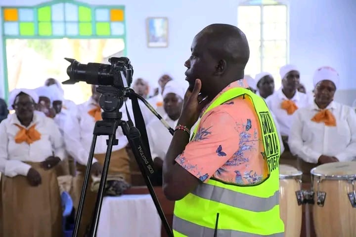 Event Photo Cameraman Church Choir Background